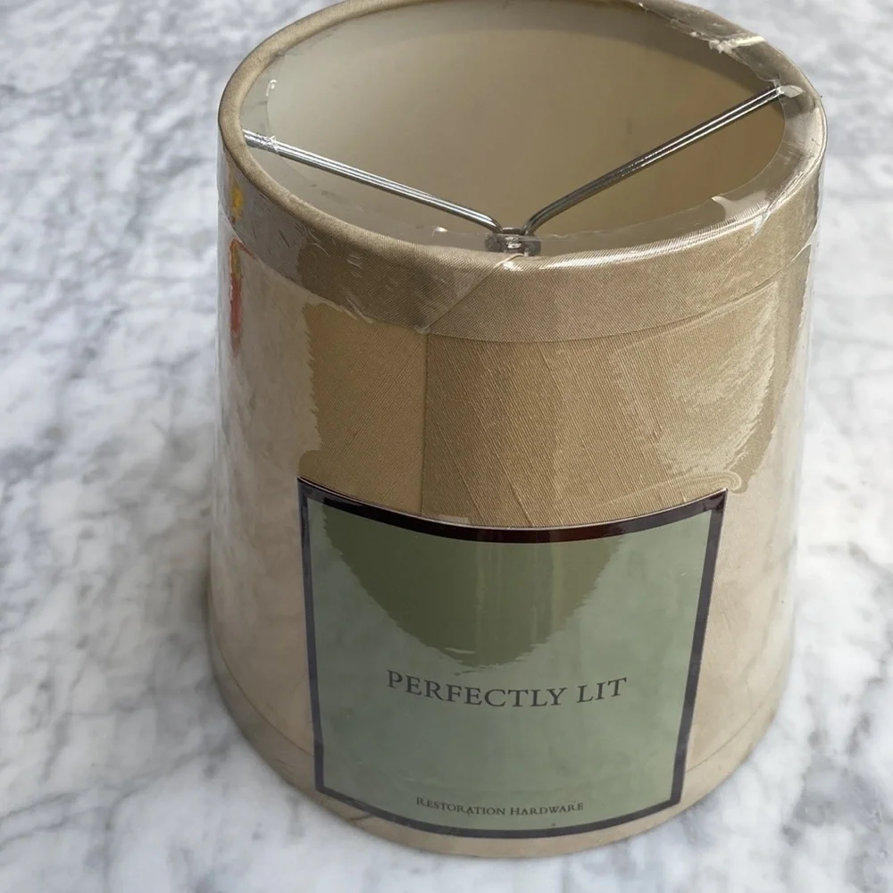 Restoration Hardware English Barrel Lampshade Ivory Size A New